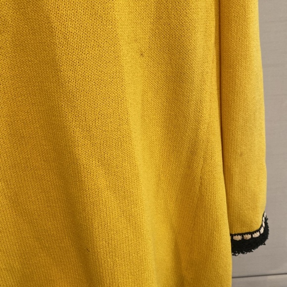 St. John Collection Yellow Blazer with Black Accents - Picture 10 of 10